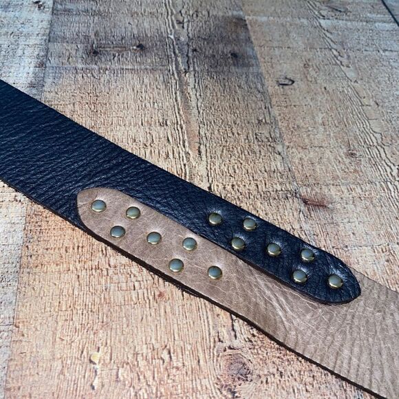 Floyd handcrafted in America leather belt - Picture 9 of 11